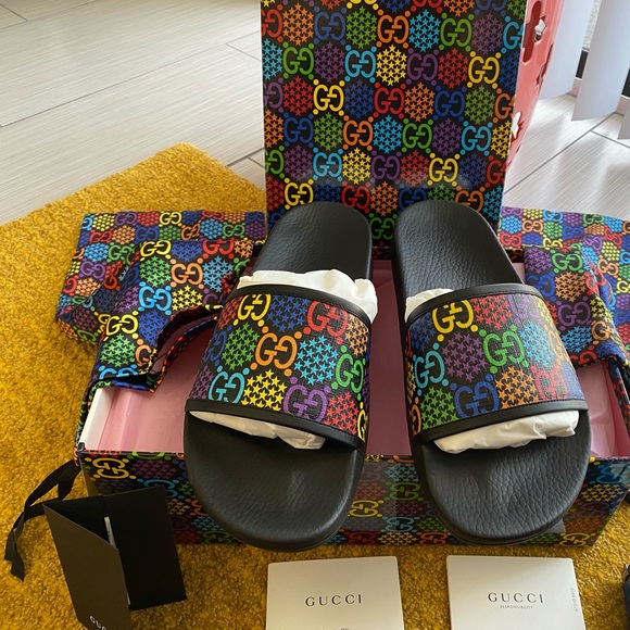 Gucci Other - 🏃♂️Gucci GG Psychedelic print men’s slides🏃♂️